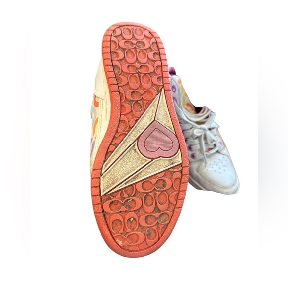 COACH women’s Vintage "Norra" Sneaker
High Tops white pink sz 6M preloved - Picture 7 of 11
